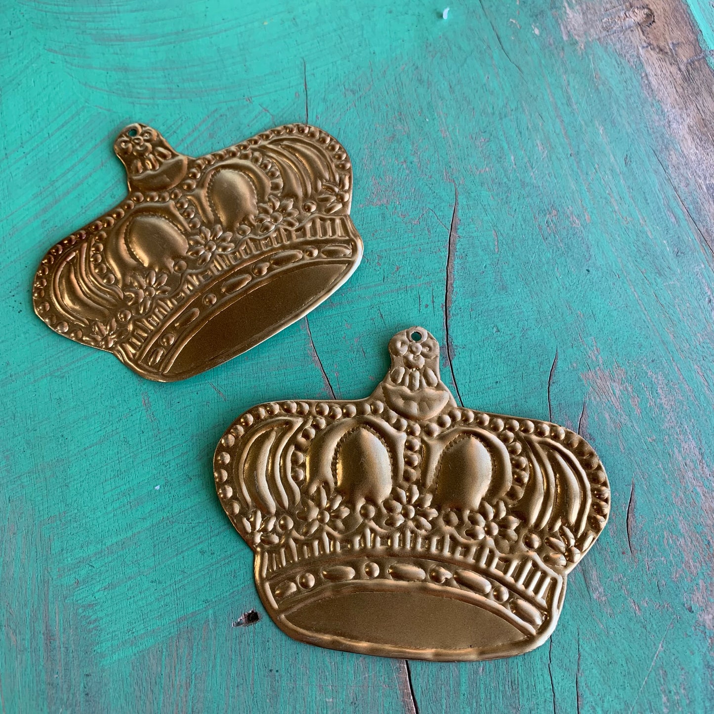 Crown Tin Ornament