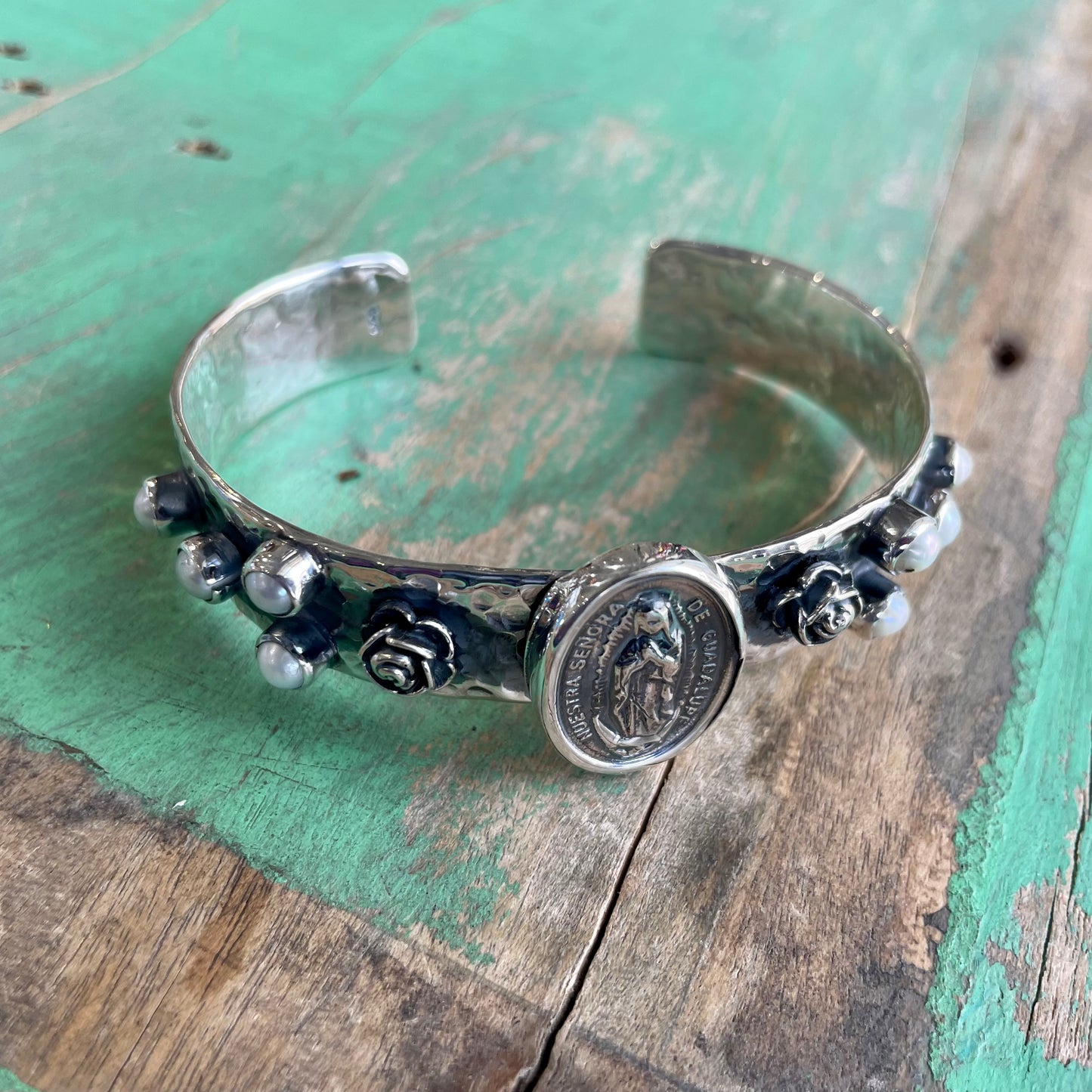 Freshwater Pearl and Sterling Silver OLG Cuff
