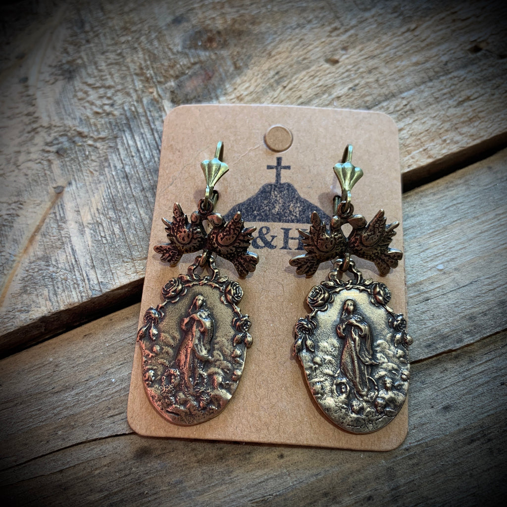 Ave María Vintage Inspired Earrings