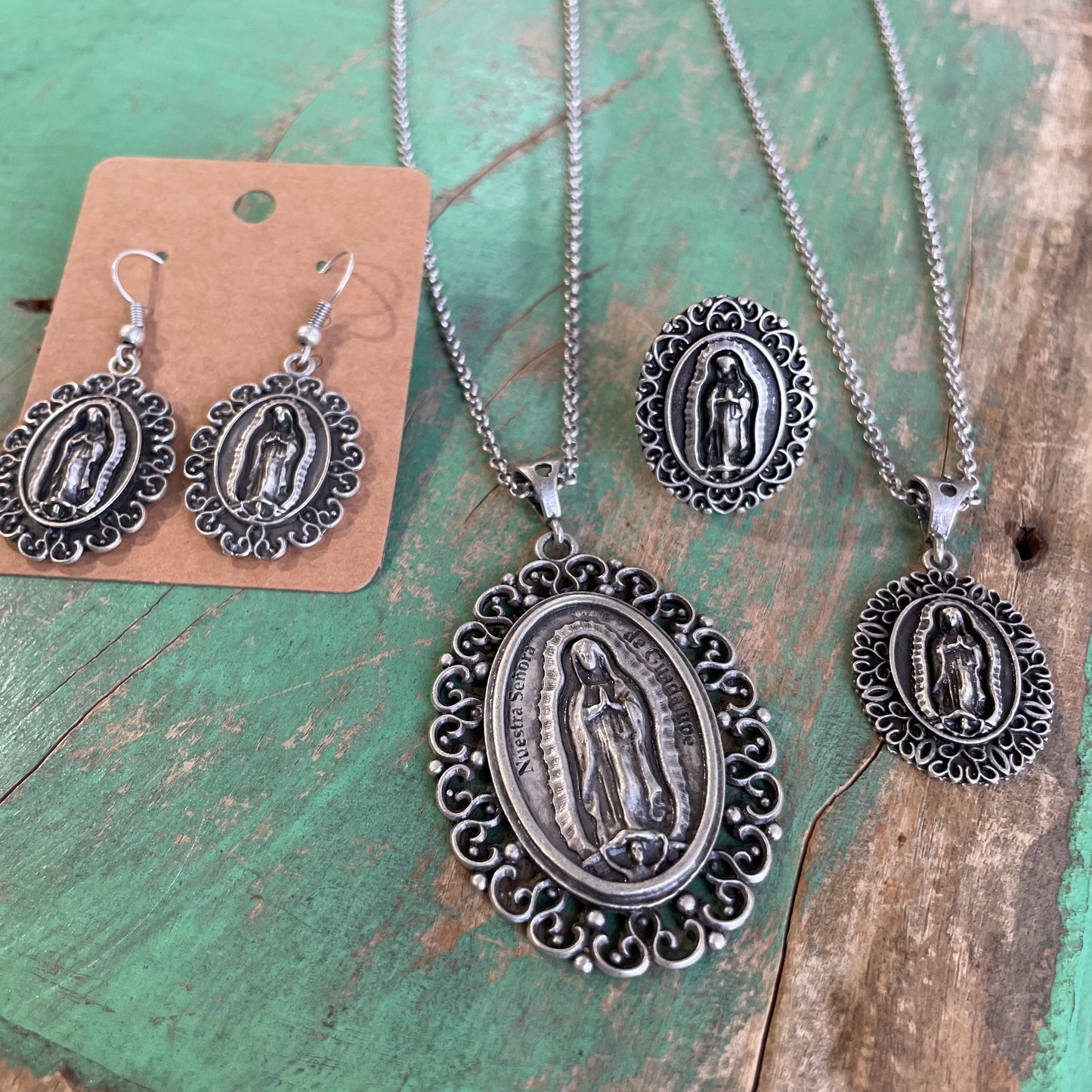 Silver Scalloped OLG Pieces