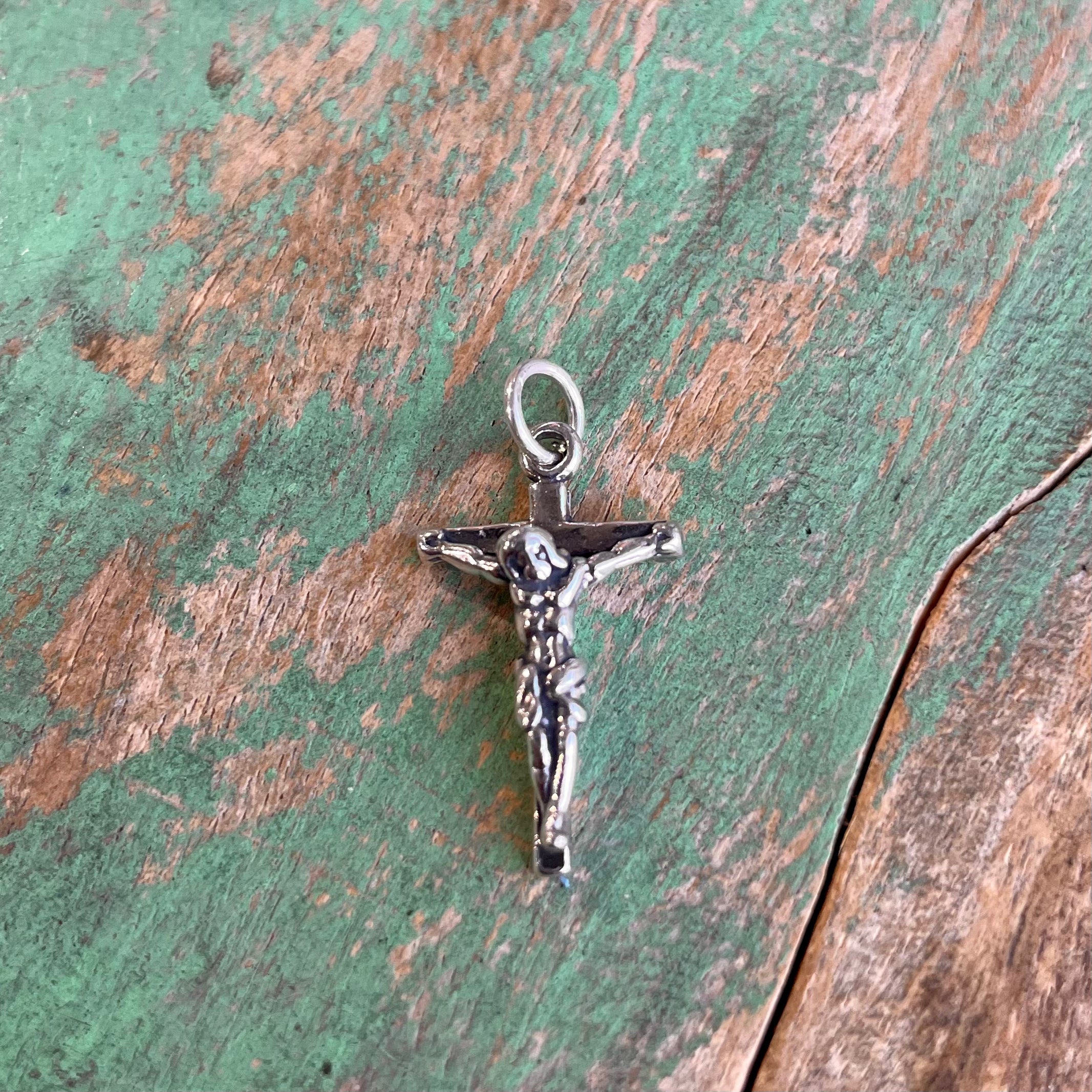 Sterling Silver Simple Crucifix